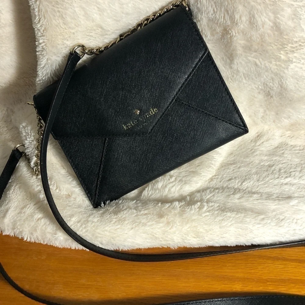 Beautiful Kate spade Crossbody bag